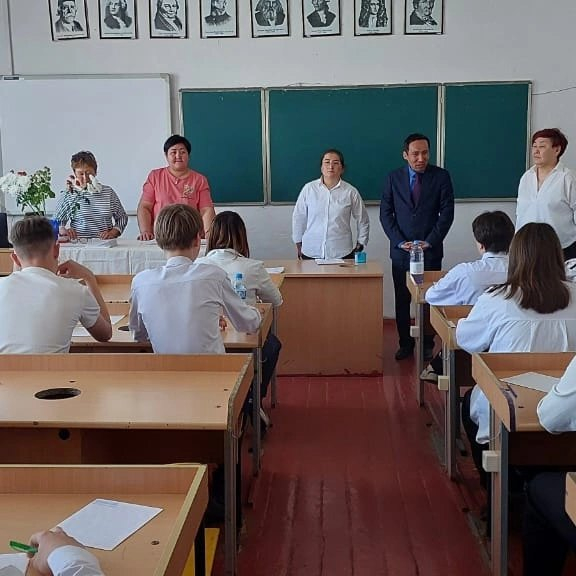 Сегодня, 6.06.2024 года, в учащиеся 9 класса ОШ имени Ш.Уалиханова сдавали государственный экзамен по казахскомк языку.