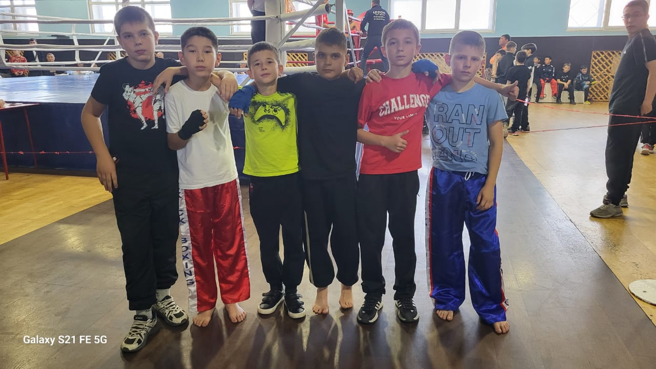Біздің мектептің оқушыларын Қарағанды қаласының Мәдениет, тілдерді дамыту, дене шынықтыру және спорт бөлімі базасында өткен кикбоксингтен Ашық чемпионатта жүлделі орындарға ие болуларымен құттықтаймыз!
