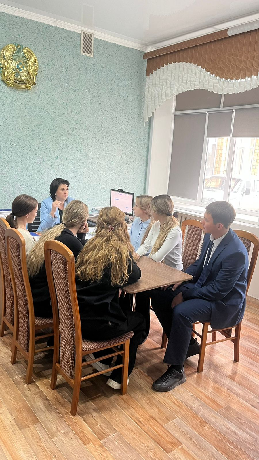 29 сентября в школе-гимназии им. Ш. Уалиханова прошло совещание с дублёрами и директором.