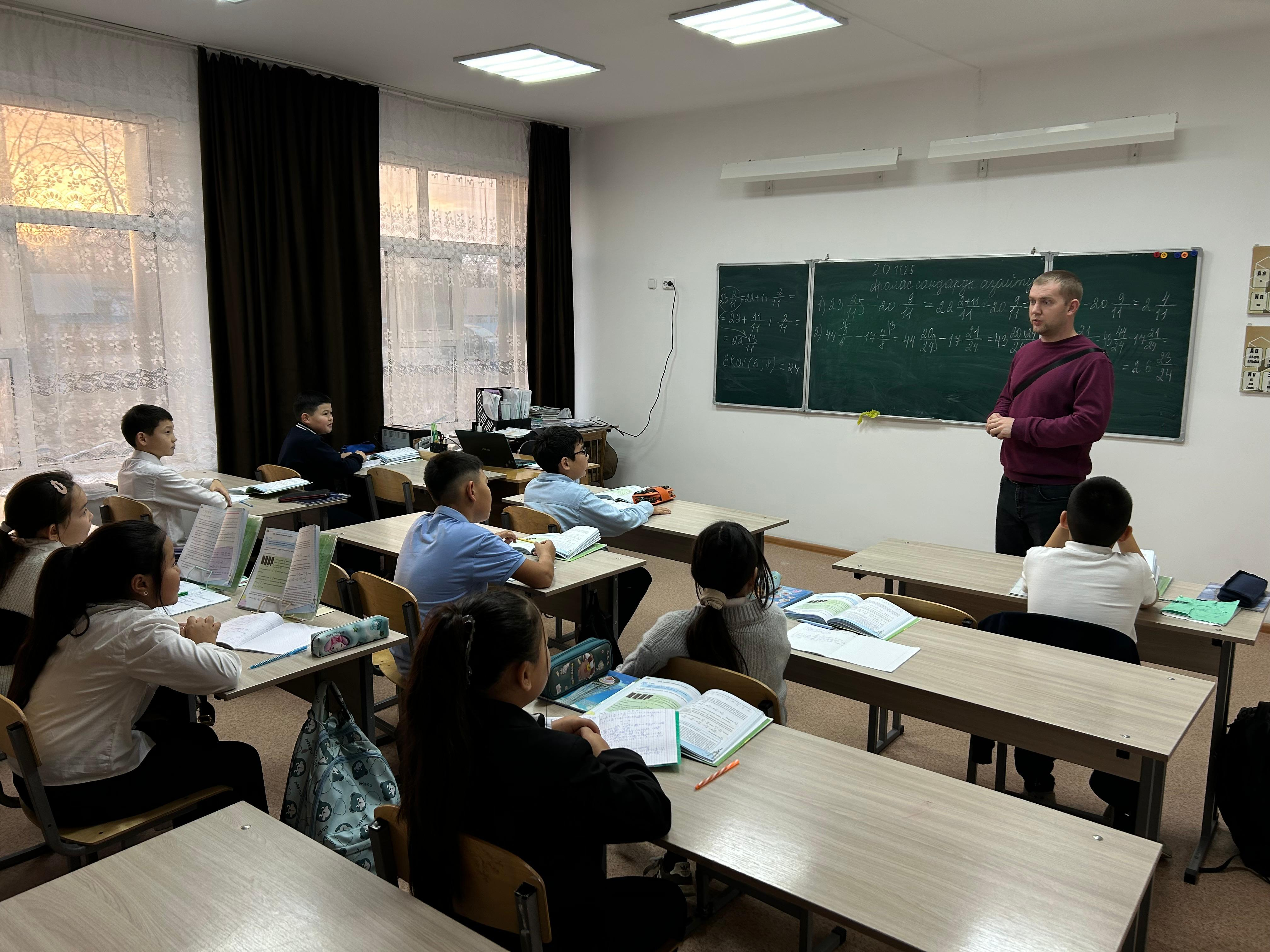 «Интернеттегі алаяқтық»/«Интернет-мошенничество».