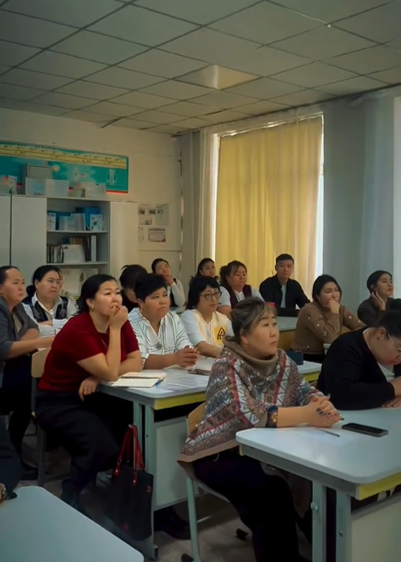 М.Жұмабаев атындағы жалпы білім беретін мектеп-гимназиясында педагогикалық кеңес отырысы 