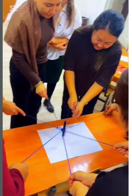 2 «А» сыныбында «Үй тапсырмасын орындауда ата-ананың қолдауы қандай болу керек?» тақырыбында ата-аналар жиналысы 