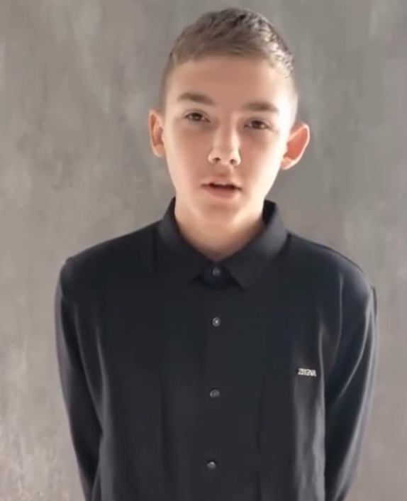 Кандидат на пост президента школьного парламента МАЛЕВИНСКИЙ МИХАИЛ ученик 8 класса