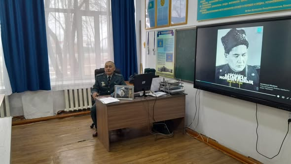 «Жас сарбаз»