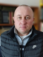 БЕРДЮГИН Юрий Валерьевич, учитель физкультуры
